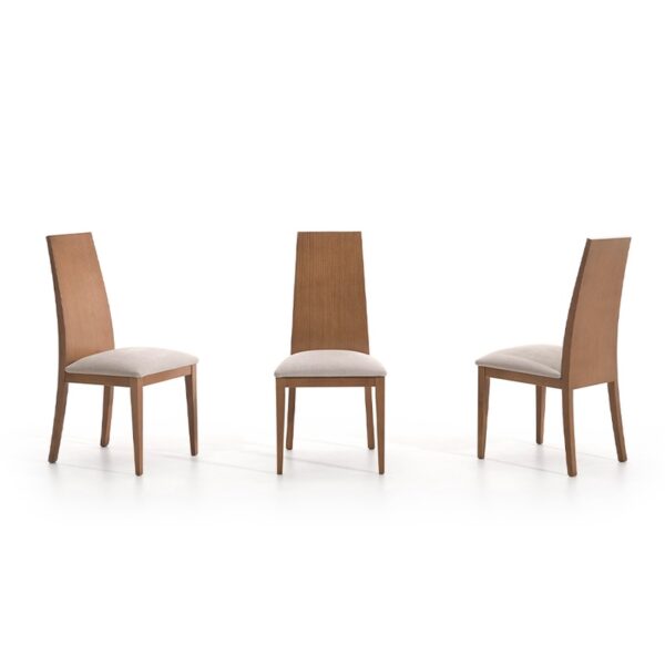 Silla-261-ambiente Silla 261 con pata de madera