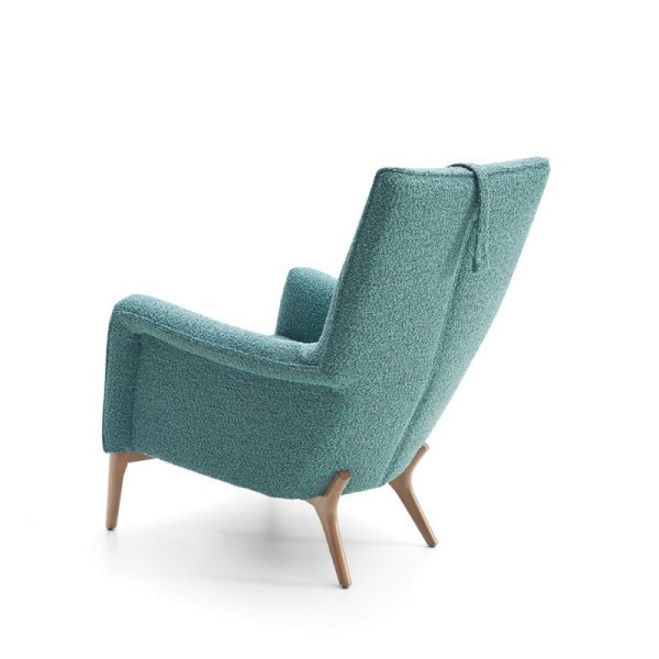 Butaca Ágata turquesa con pata madera de Tapicerías Navarro Butaca Ágata turquesa con pata madera de Tapicerías Navarro